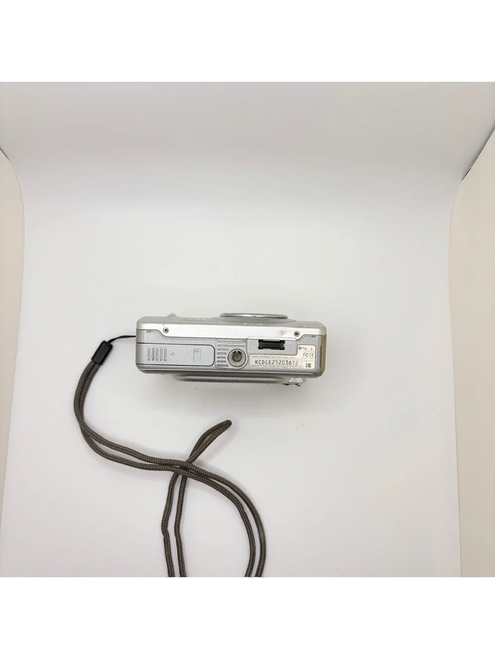 Kodak EasyShare LS443 4.0MP Digital Camera Silver Parts Repair #E45 Error C137